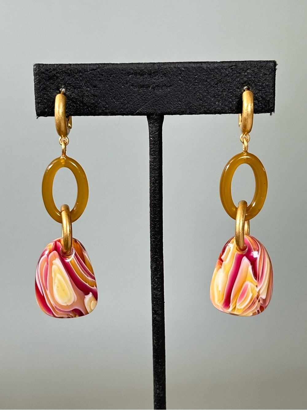 Madewell Acrylic Link Mod Matte Gold Huggie Hoop Earrings Cottagecore Y2K Beach